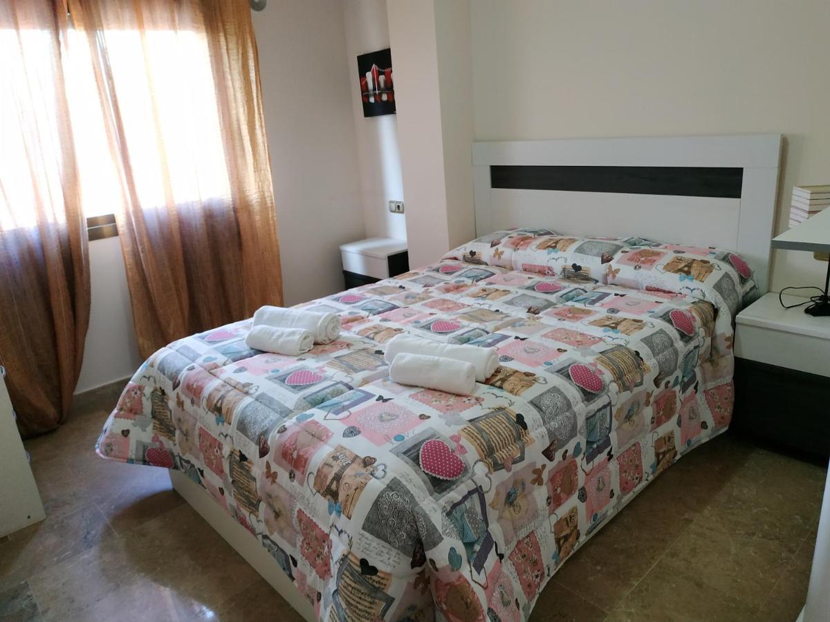 Apartamentos Deluxe San Julian Torrevieja Zewnętrze zdjęcie